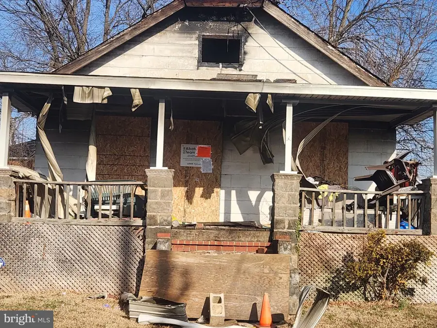 3304 E E St Se, Washington, DC 20019 - #3