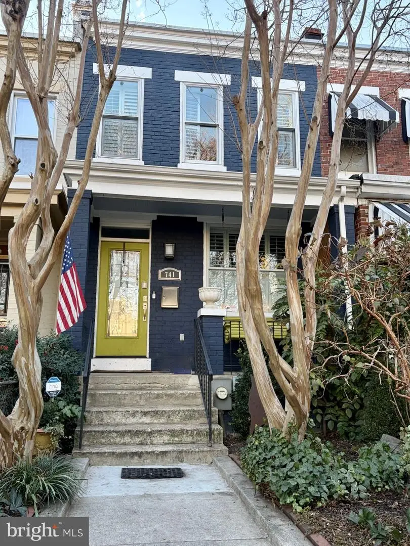 741 Kentucky Ave Se, Washington, DC 20003 - #1