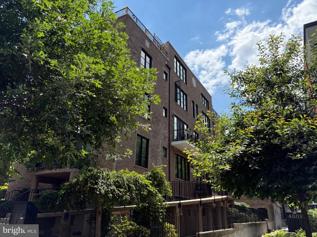 4004 Edmunds St Nw #7, Washington, DC 20007 - #1