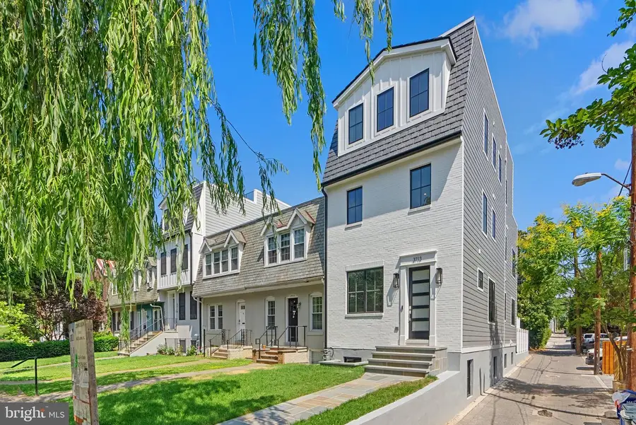 3713 R St Nw, Washington, DC 20007 - #2