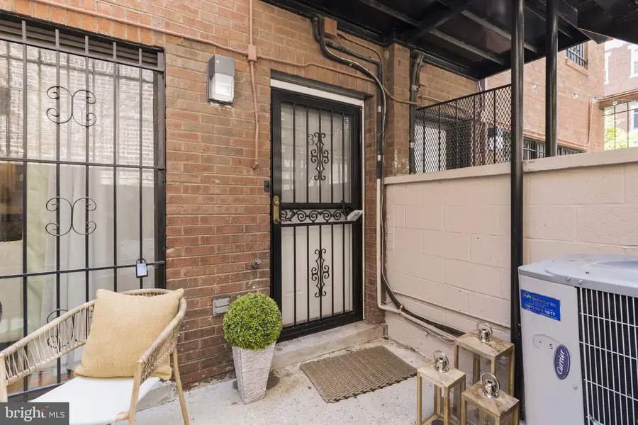 1435 Corcoran St Nw #3, Washington, DC 20009 - #3