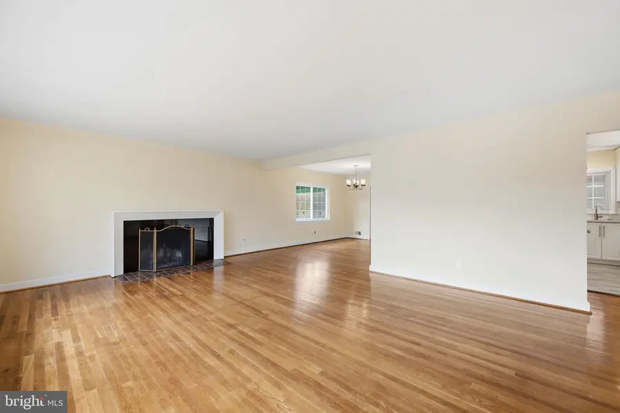 8112 West Beach Nw, Washington, DC 20012 - #3