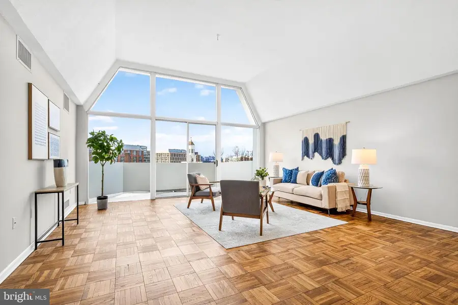 700 7th St Sw #826, Washington, DC 20024 - #2