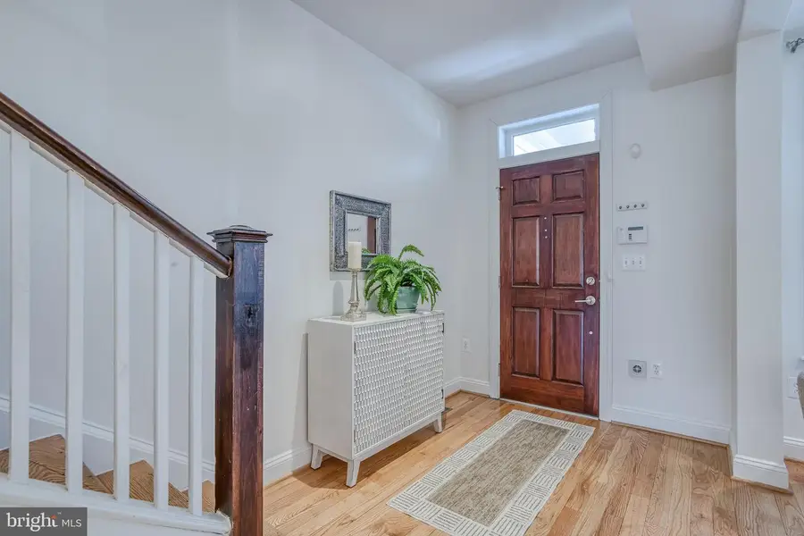 237 16th St Se, Washington, DC 20003 - #3