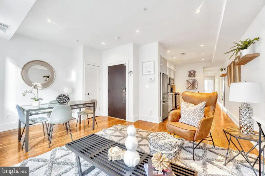 904 H St Ne #1, Washington, DC 20002 - Image #2