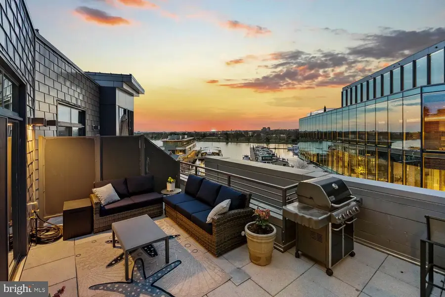 525 Water St Sw #403, Washington, DC 20024 - #3