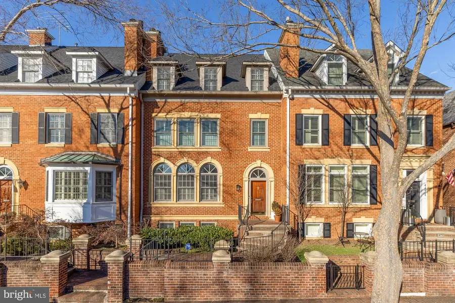 4473 Greenwich Pkwy Nw, Washington, DC 20007 - #2