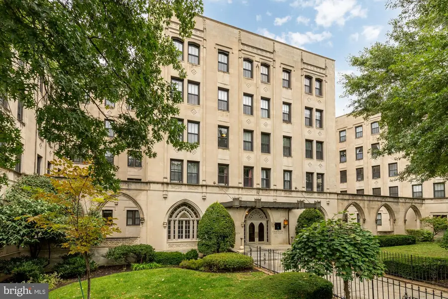 1613 Harvard St Nw #105, Washington, DC 20009 - #2