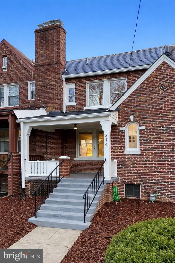 214 Jefferson St Nw, Washington, DC 20011 - #2