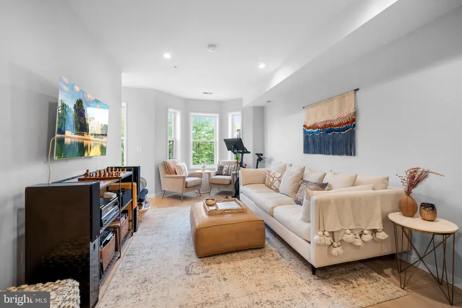 731 Fairmont St Nw #2, Washington, DC 20001 - #3