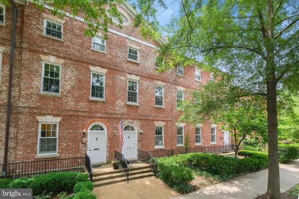 1317 4th St Sw, WASHINGTON, DC 20024