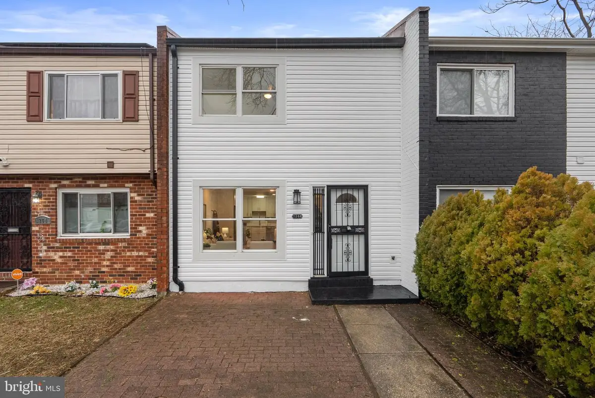 1266 Barnaby Ter Se, Washington, DC 20032 - #1