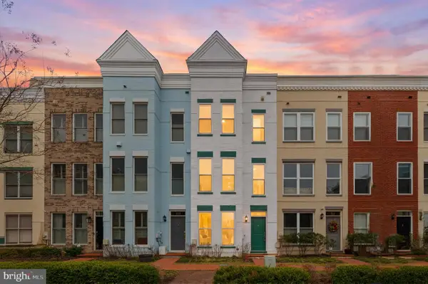 335 L St Se, WASHINGTON, DC 20003