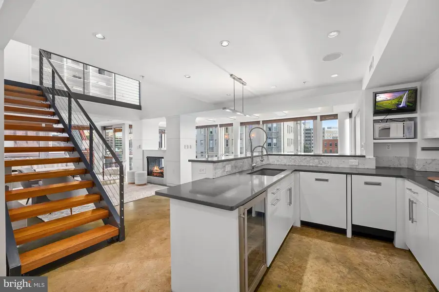 2002 Massachusetts Ave Nw #r-3, Washington, DC 20036 - #3