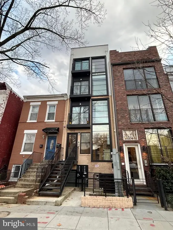 1313 Pennsylvania Ave Se #102, WASHINGTON, DC 20003