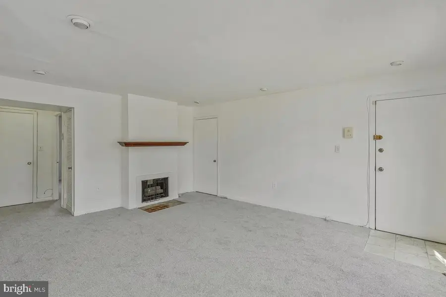 2139 Young St Se #101, Washington, DC 20020 - #3