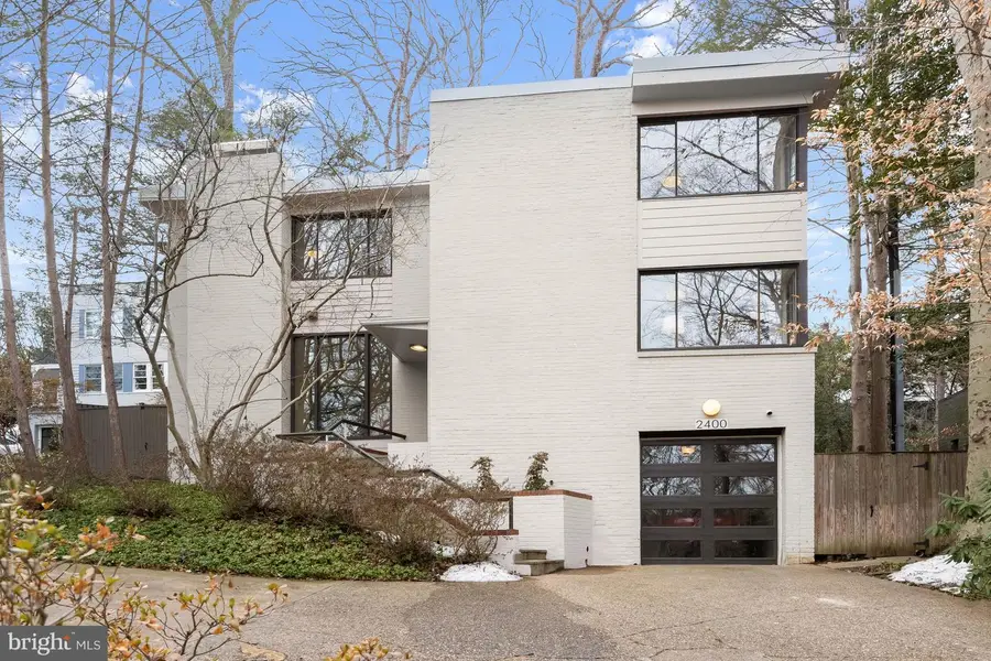 2400 44th St Nw, Washington, DC 20007 - #2