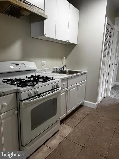 1227 Holbrook Ter Ne, Washington, DC 20002 - #2