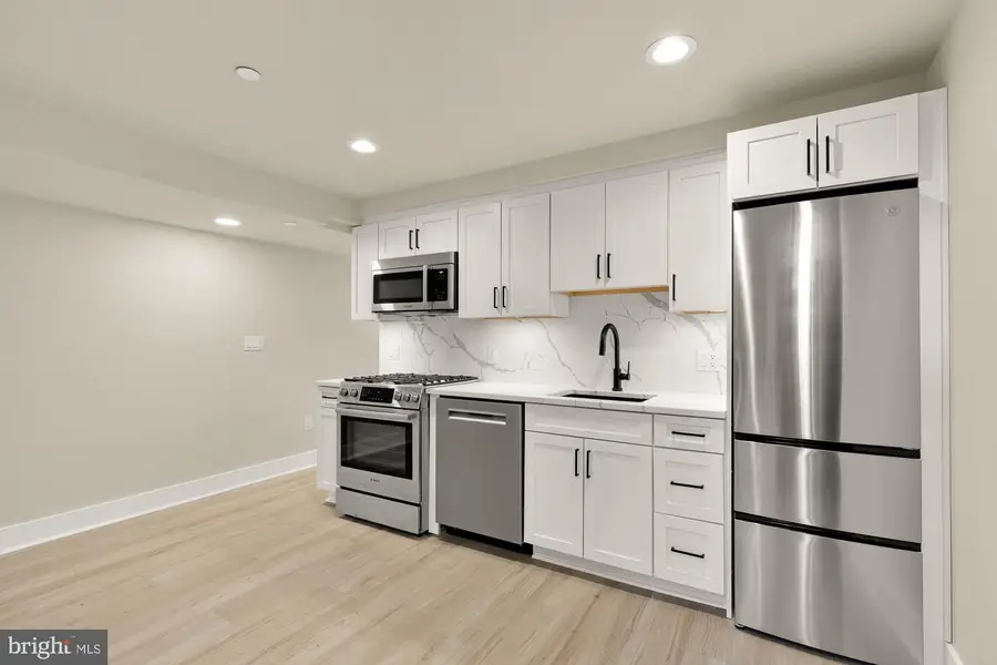 422 Warner St Nw #1, Washington, DC 20001 - #3