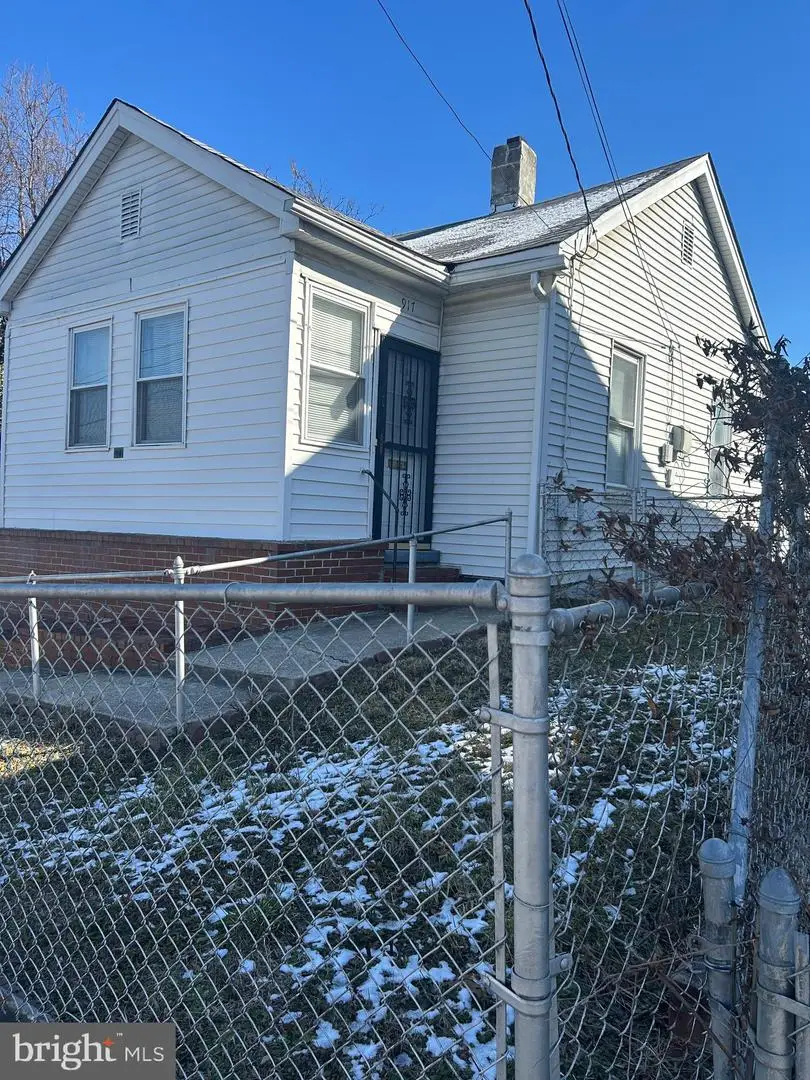 917 47th Pl Ne, Washington, DC 20019 - #1