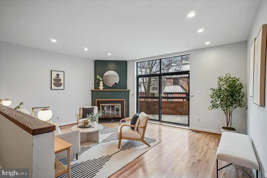 1682 Oak St Nw #19, Washington, DC 20010 - #3