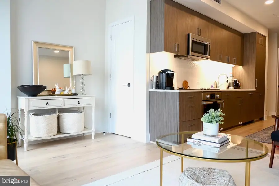 1211 Van St Se #th-1c, Washington, DC 20003 - #2