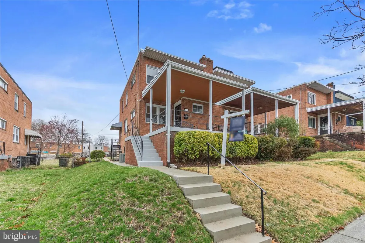 5211 11th St Ne, Washington, DC 20011 - #1