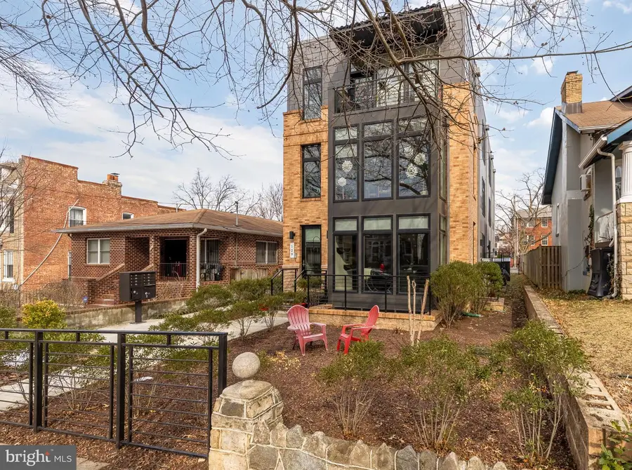 129 Varnum St Nw #6, Washington, DC 20011 - #2