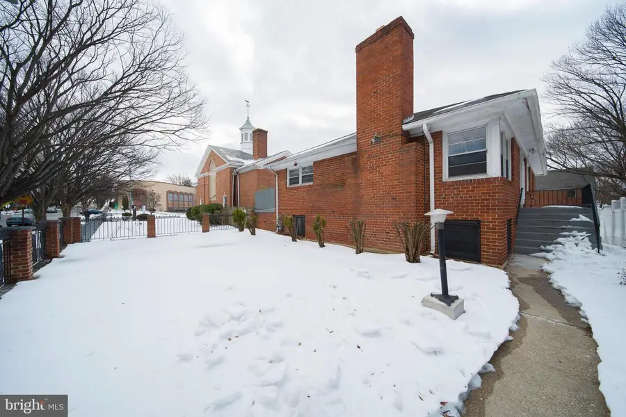 8020 Eastern Ave Nw, Washington, DC 20012 - #2