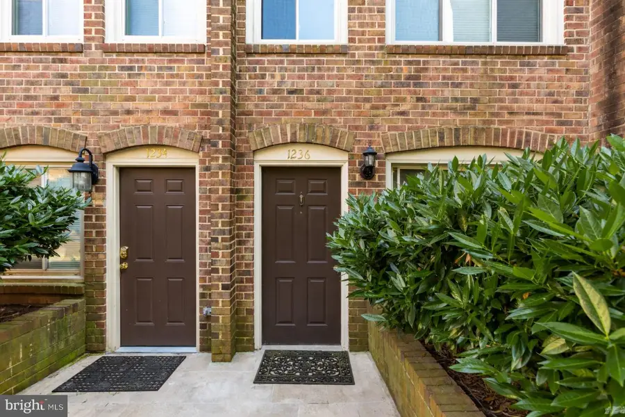 1236 Eton Ct Nw #t19, Washington, DC 20007 - #2