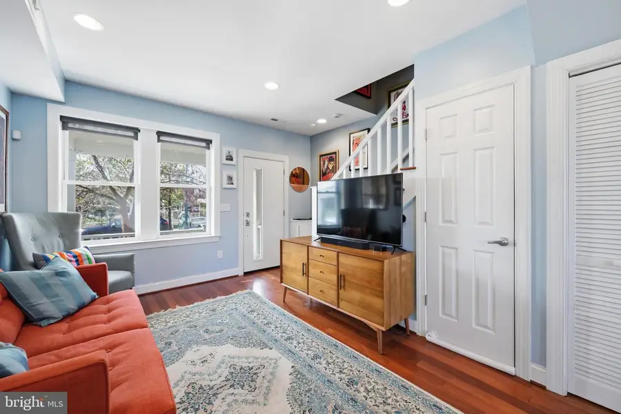 619 18th St Ne, Washington, DC 20002 - #3