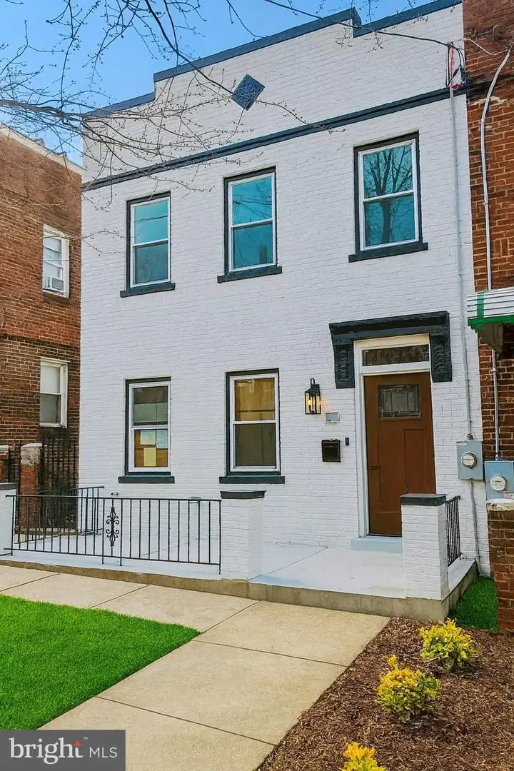 236 Division Ave Ne, Washington, DC 20019 - #1