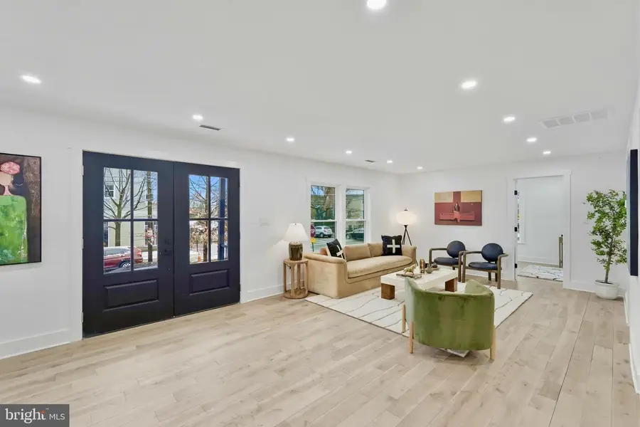 1355 Longfellow St Nw, Washington, DC 20011 - #3