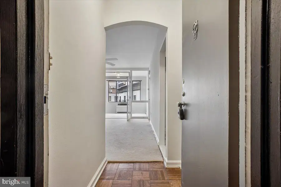 1 Scott Cir Nw #818, Washington, DC 20036 - #2