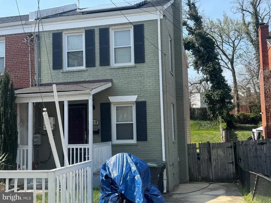 119 47th St Se, Washington, DC 20019 - #2