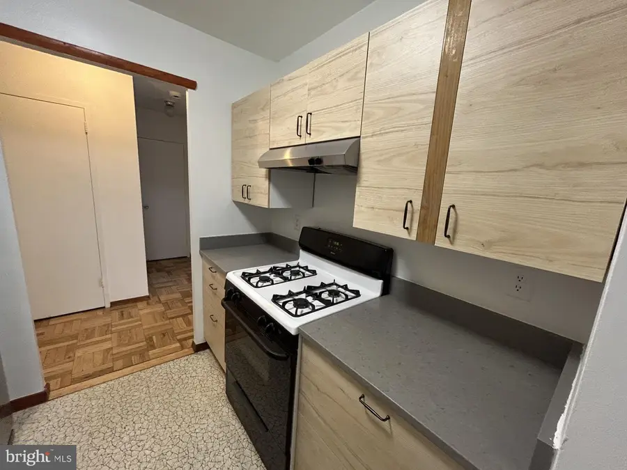 4000 Tunlaw Rd Nw #223, Washington, DC 20007 - #3