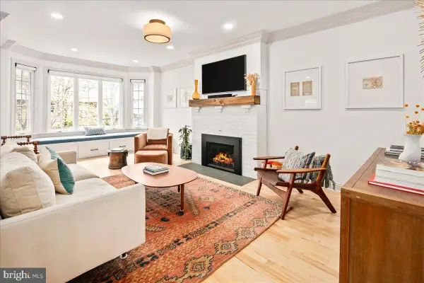 1509 Van Buren St Nw, WASHINGTON, DC 20012