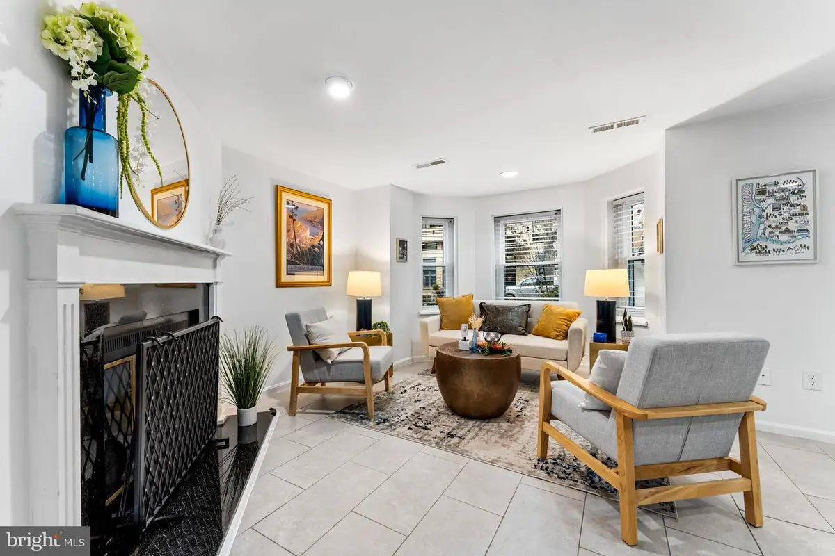 1124 25th St Nw #t4, Washington, DC 20037 - #1