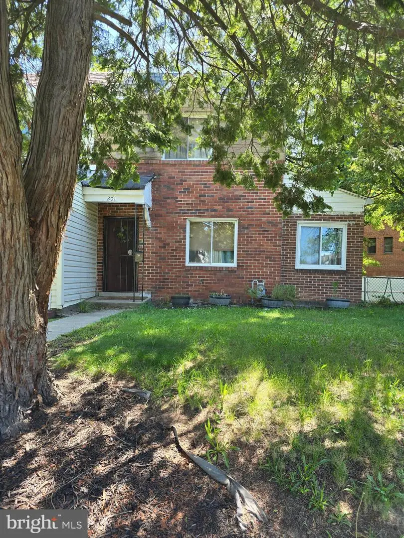 201 34th St Ne, Washington, DC 20019 - #2