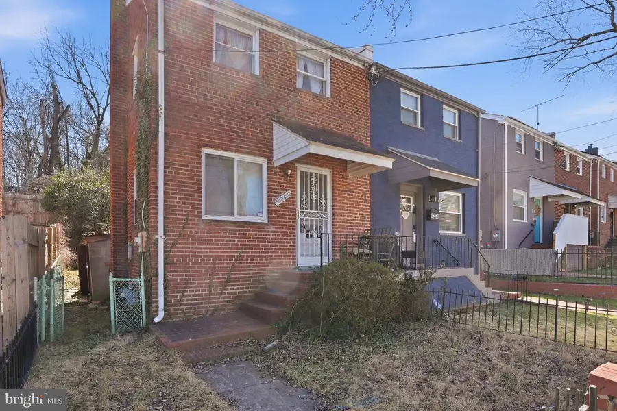 4263 Hildreth St Se, Washington, DC 20019 - #2