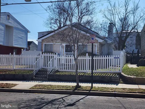 5221 Call Pl Se, WASHINGTON, DC 20019