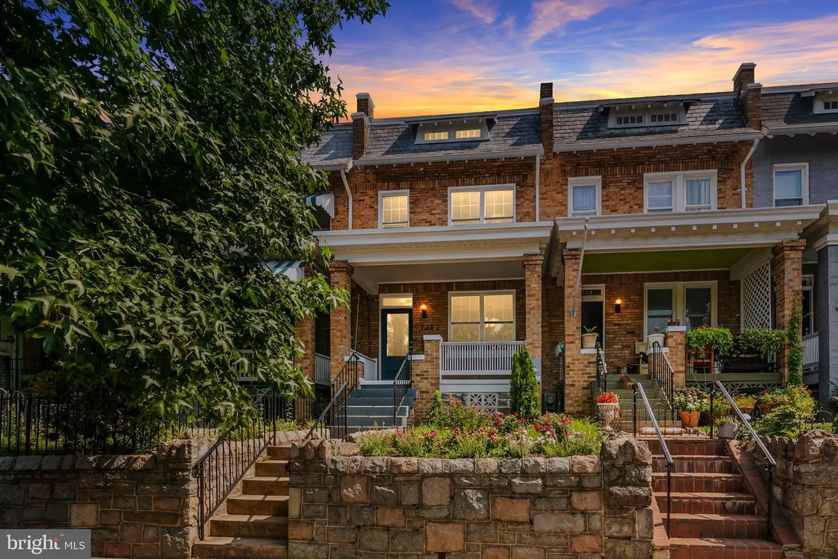 1242 Oates St Ne, Washington, DC 20002 - #1
