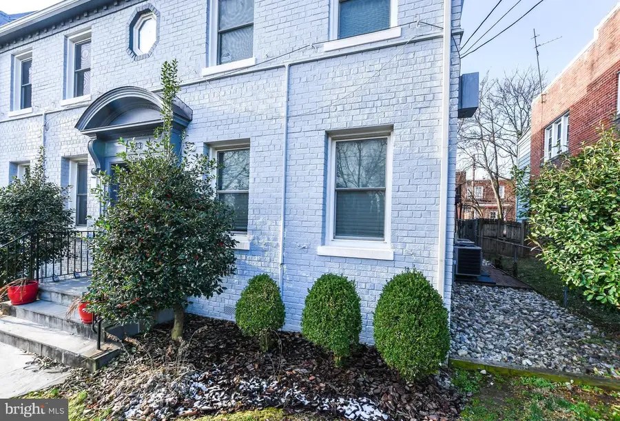 913 Quincy St Ne #3, Washington, DC 20017 - #3
