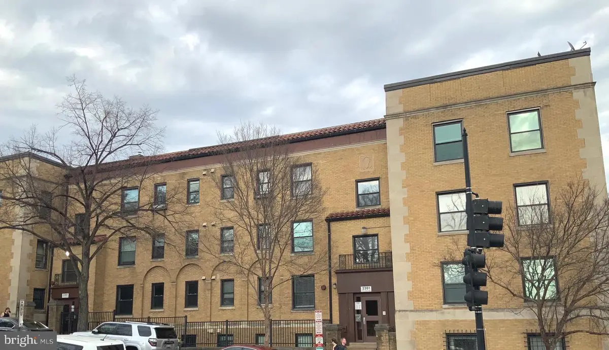 2201 15th St Nw #303, Washington, DC 20009 - #1