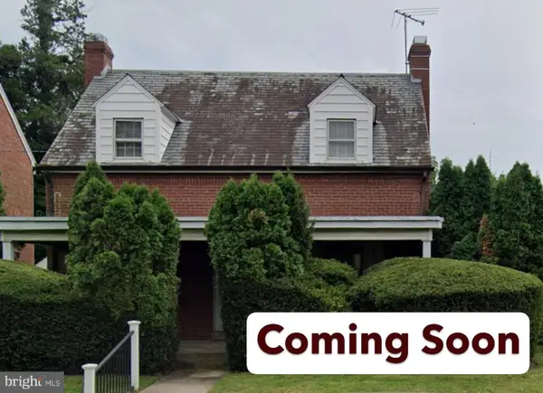 810 Dahlia St Nw, WASHINGTON, DC 20012