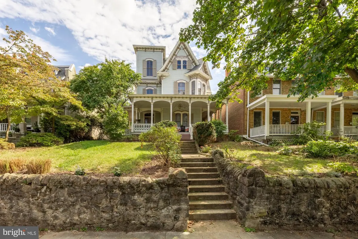 3423 Oakwood Ter Nw, Washington, DC 20010 - #1