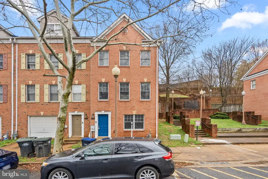 842 Hr Dr Se, Washington, DC 20032 - #2