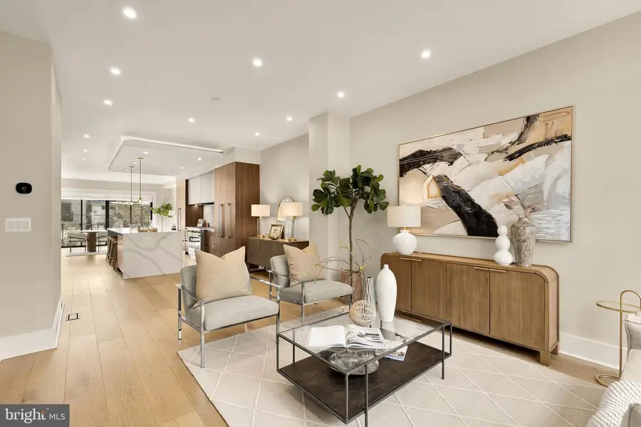 3726 R St Nw, Washington, DC 20007 - #2