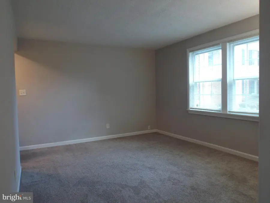 2111 Suitland Ter Se #101, Washington, DC 20020 - #3