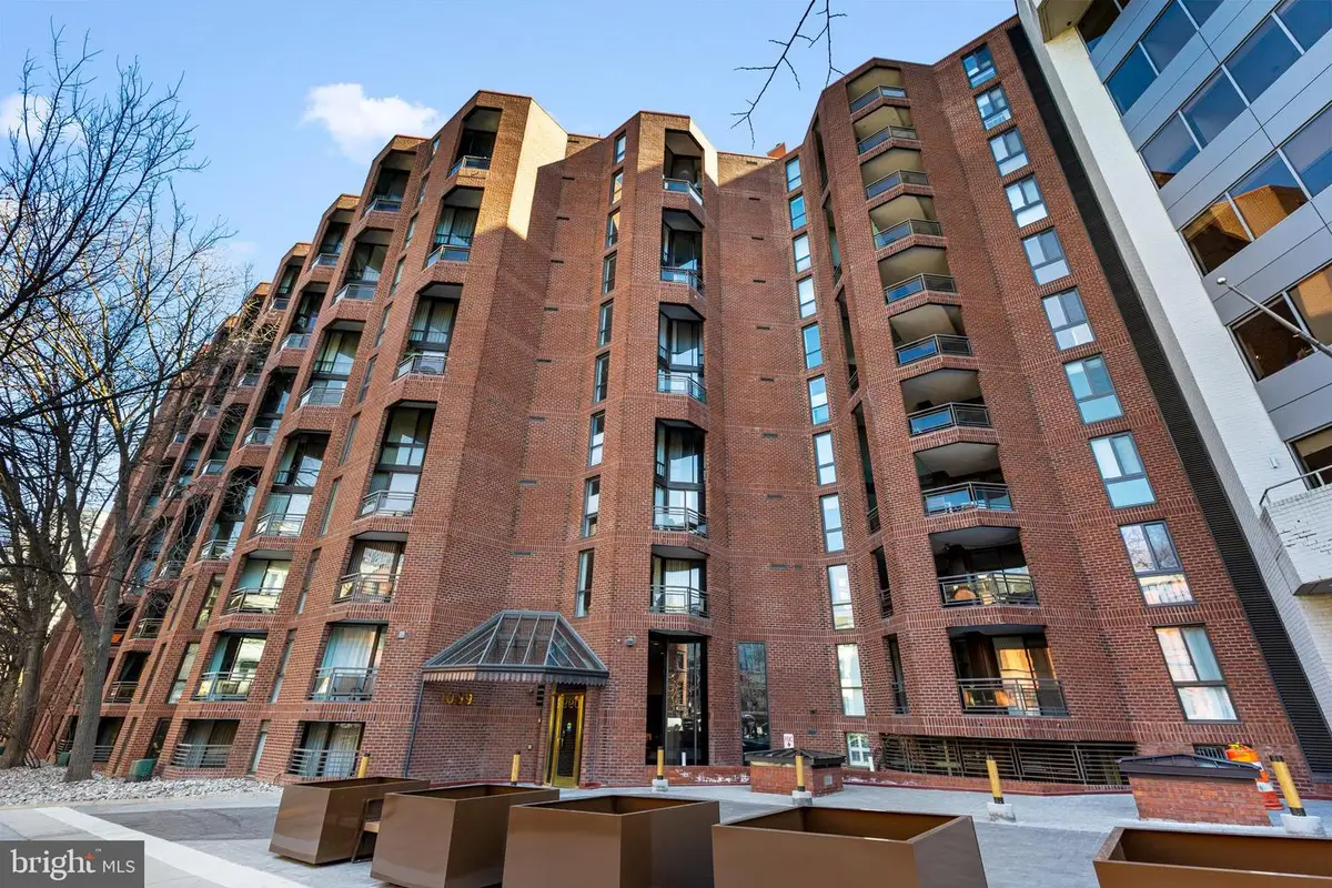 1099 22nd St Nw #807, Washington, DC 20037 - #1